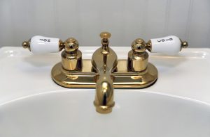 brass bath filler tap