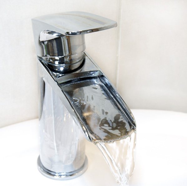 chrome waterfall tap with open spout