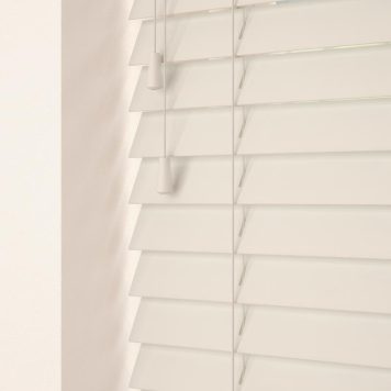 35mm Primary Wood Venetian Blinds Old White