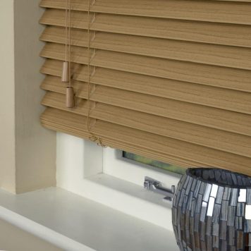 35mm Wood Essence Wooden Venetian Made To Measure Blind Desert Oak Pine