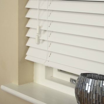 50mm Wood Essence Wooden Venetian Made To Measure Blind Fine Grain True White
